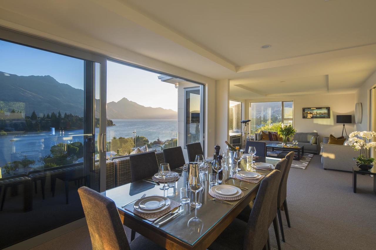 Lakefront Luxury By Amazing Accom Куийнстаун Екстериор снимка